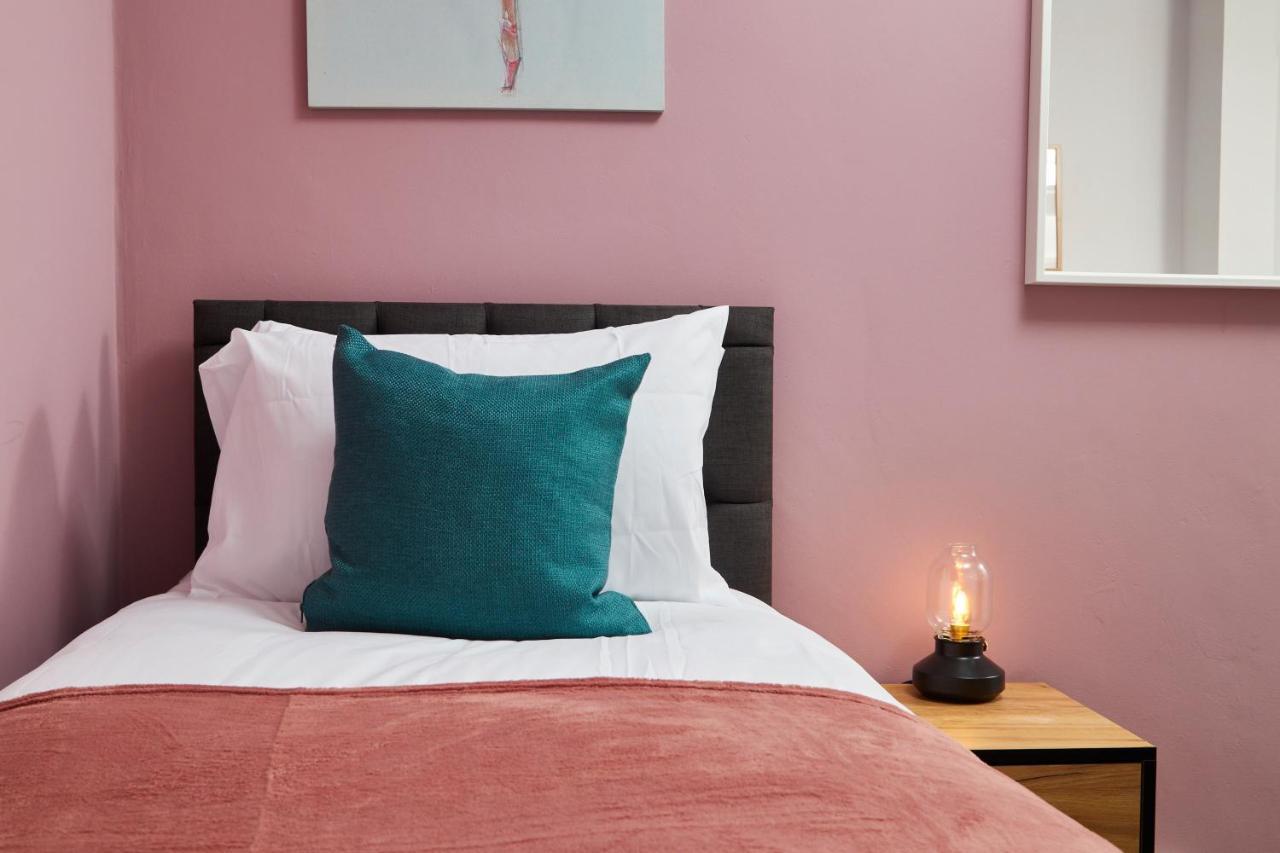 Wonderful Apartment In Bath With Garden - Sleeps 8 Exteriér fotografie