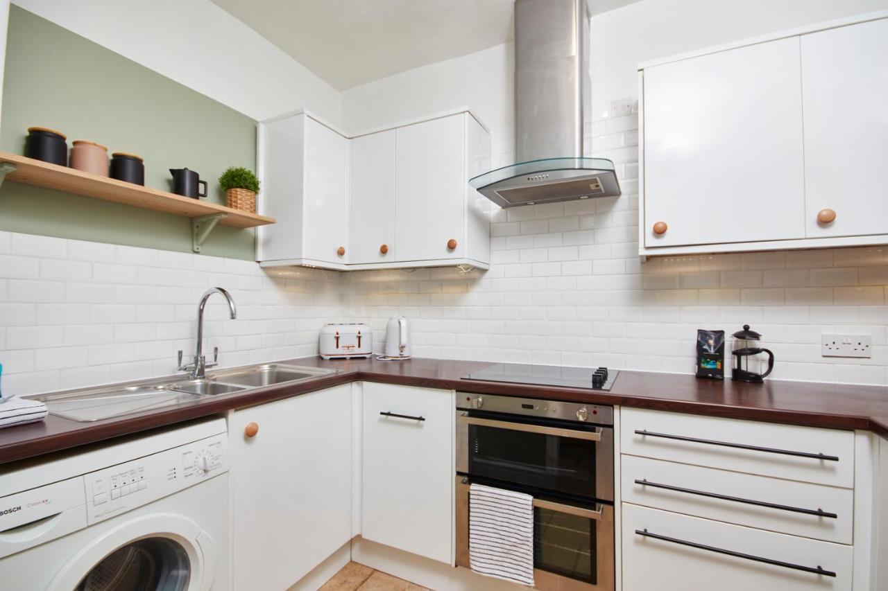 Wonderful Apartment In Bath With Garden - Sleeps 8 Exteriér fotografie